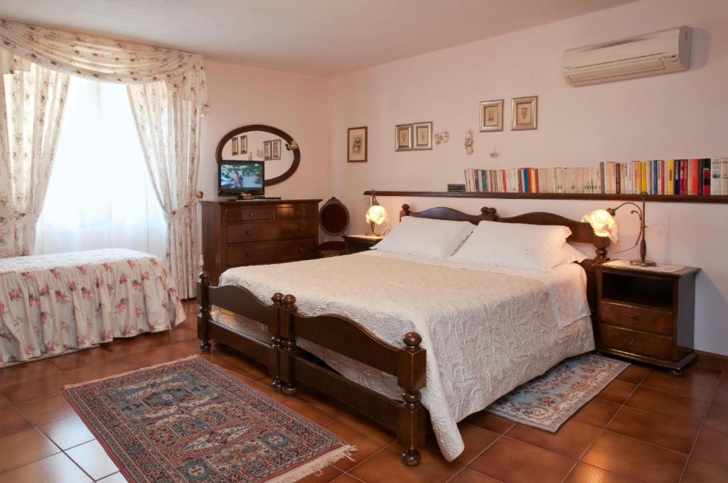 Bed&Breakfast Chiara Olbia Szoba fotó