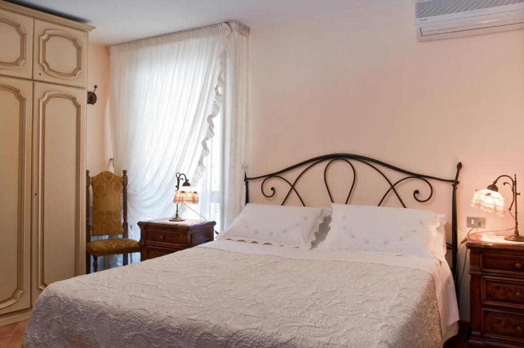 Bed&Breakfast Chiara Olbia Szoba fotó
