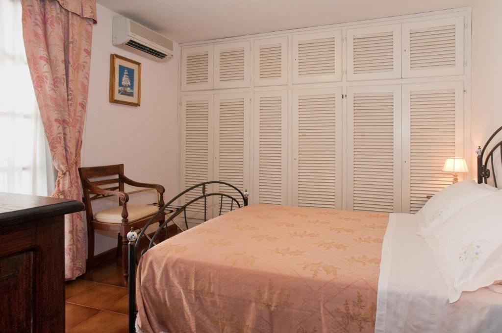 Bed&Breakfast Chiara Olbia Szoba fotó