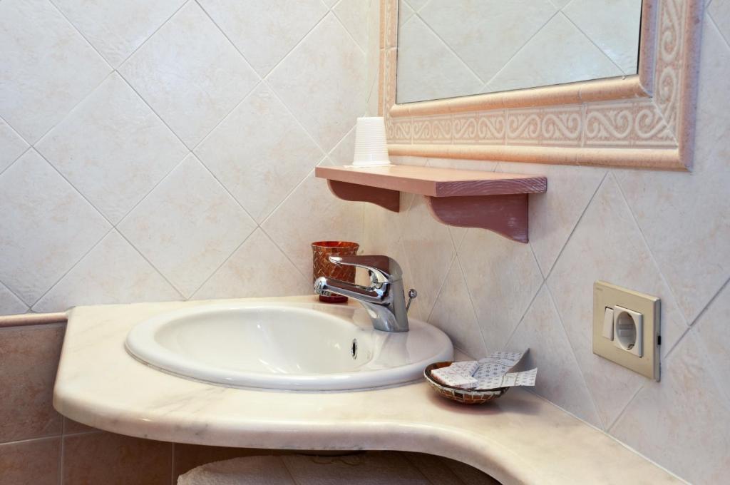 Bed&Breakfast Chiara Olbia Szoba fotó