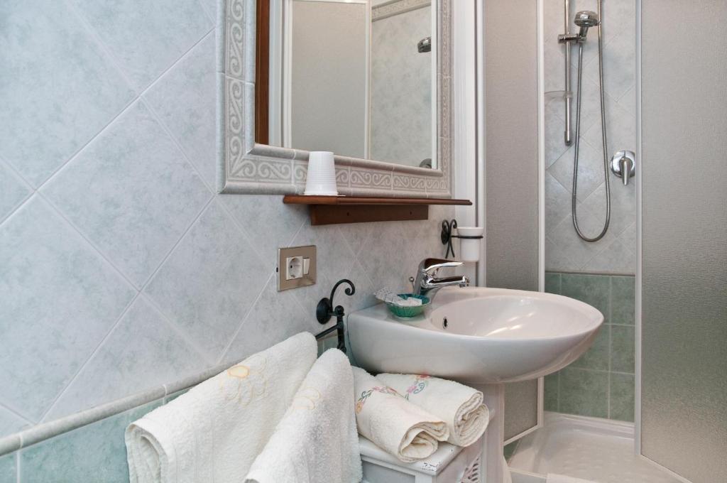 Bed&Breakfast Chiara Olbia Szoba fotó